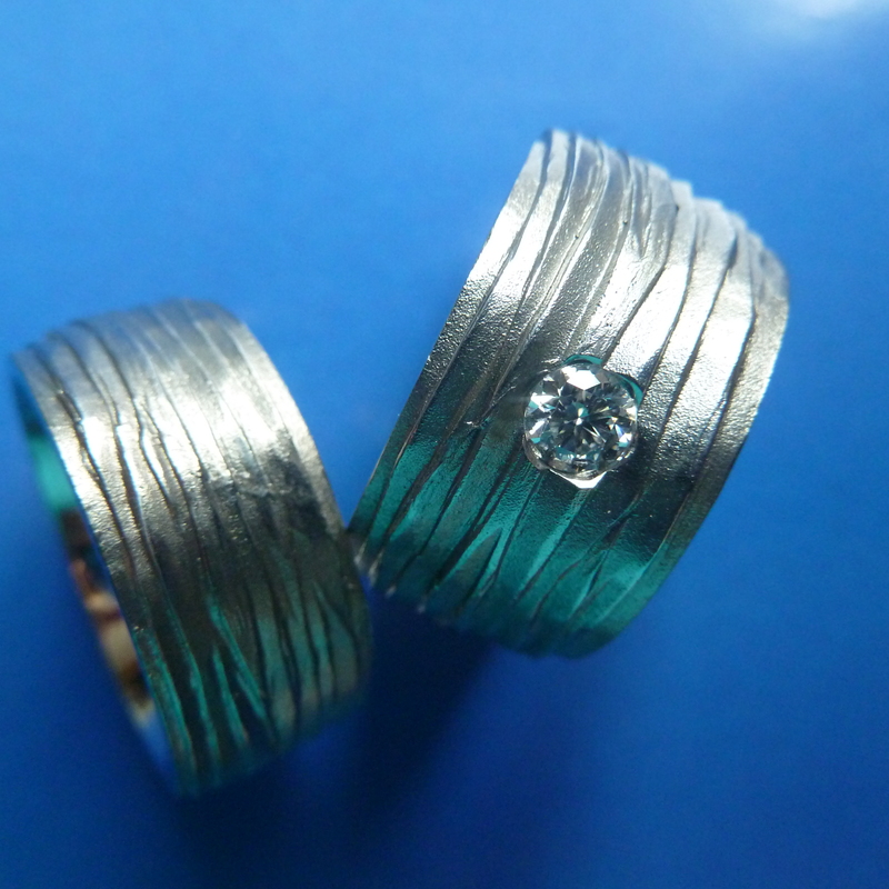 Freundschaftsringe aus INOX mit Diamant